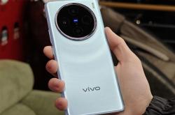 vivo X200 Pro上手测评，友商压力有点大哟！