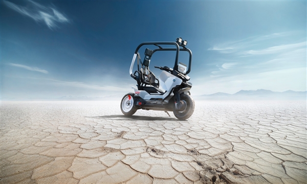 宝马发布全新纯电概念摩托：自带防护笼 骑行无需戴头盔