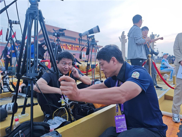 中国联通：圆满完成阅兵通信保障 引入5G-A、5G+北斗等技术