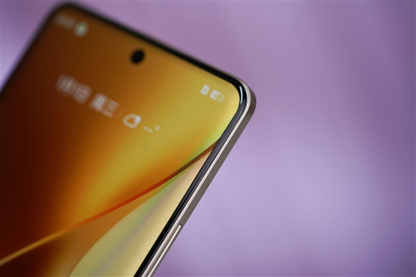 每台都独一无二！真我15 Pro图赏