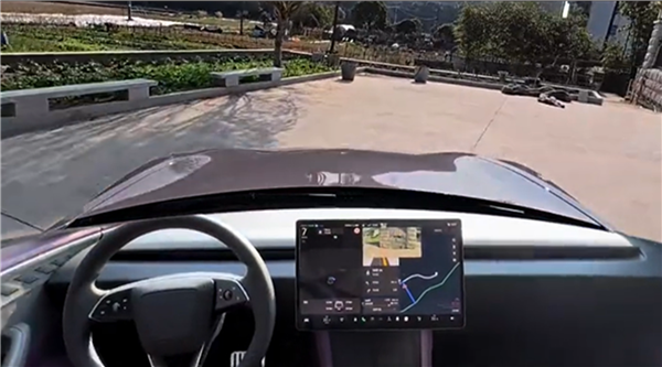 5.6万买的FSD只能变道跟车！多名车主起诉特斯拉欺诈获立案