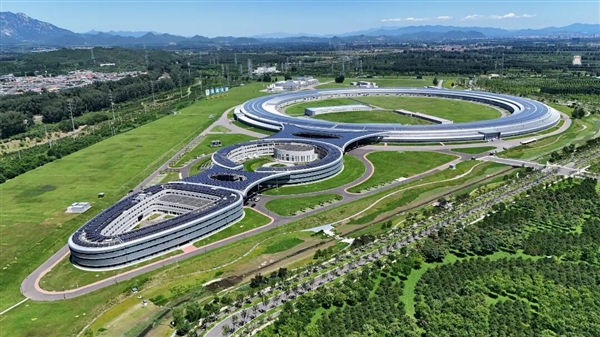 酷似超级放大镜！中国巨型X光机今年年底试运行