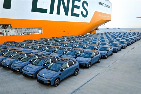 中国新能源车反攻欧洲市场：比亚迪第一 零跑暴涨超百倍