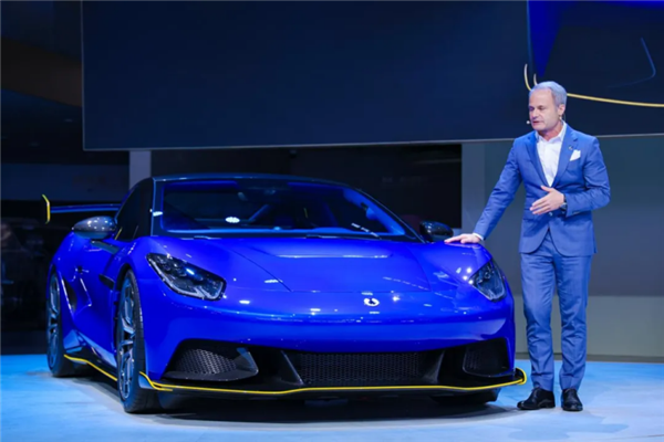 仰望U9平替！腾势Z纽北测试谍照曝光 还有软顶敞篷版