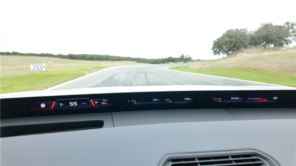 去欧洲试了宝马iX3 真给我开爽了!