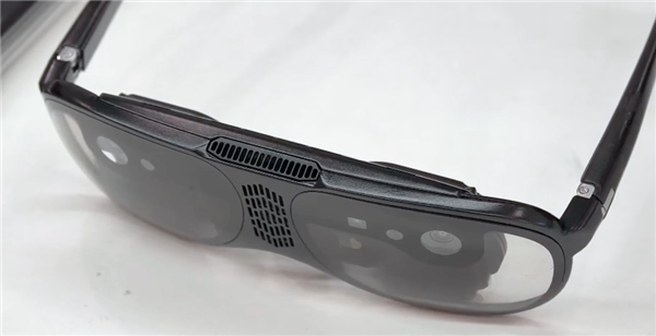 苹果的半成品方案 居然成了版本答案！