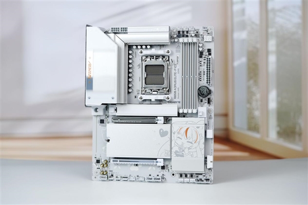 融入雕妹二次元设计！技嘉B850 AORUS ELITE-P ICE主板图赏