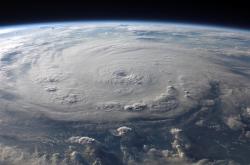 地球崩溃了！气候变化或威胁人类文明：或已经迫近临界点