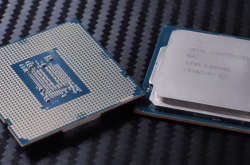 换接口的十代酷睿又跳票：Intel Z490主板推迟至5月