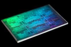 Intel低调推出四款Atom C3000处理器新品：260元起