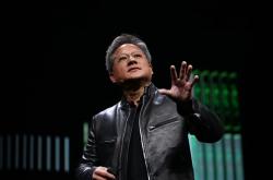 Blackwell需求量惊人！NVIDIA未来1年订单已全部售罄：有公司一次狂抢10万片