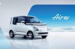 比宏光MINI EV还小 五菱Air EV发布：最远能跑300公里