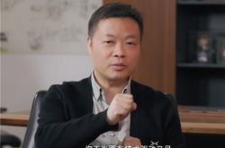 何小鹏：雷军不仅会指出缺点 而且还劝我多做点营销
