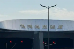 深圳首条海底隧道通车！以后通行就像是在“海底总动员”了