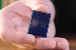 RTX 5090/D GB202内核照首次公开：922亿晶体管的暴力美学！