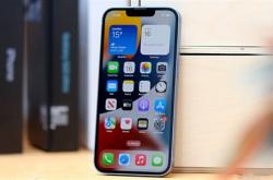 不超3000能卖爆！iPhone SE4细节曝光：6.1寸刘海屏+A17 Pro