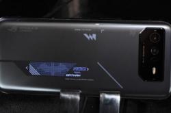 ROG Phone 6蝙蝠侠版发布：联发科天玑9000+加持 卖8000元