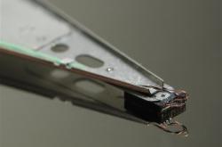 SSD性能领先35倍 机械硬盘命悬一线：没啥理由买
