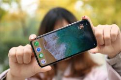苹果获得新专利：iPhone上屏下指纹 还是全屏解锁