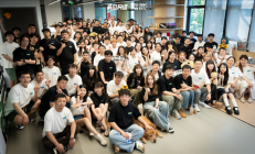 微信最近的更新 怎么狂放大招啊