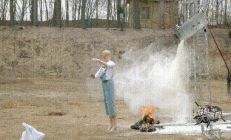 刚刚还在炒菜、命瞬间就没了！厨房里的8大夺命行为