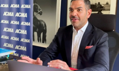 印度亿万富翁吞下一只蜜蜂后猝逝：过敏性休克导致心脏骤停