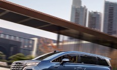 全球首销30万新能源MPV！腾势D9年终福利：送全额交强险