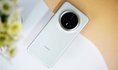 安卓都是缝合怪吗！博主称Mate 70 Air半天卖了iPhone Air近一个月销量