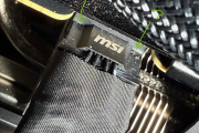 RTX 5090又烧了！直接熔化焊死在GPU上取不下来