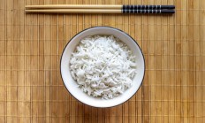 全网刷屏的“13元退款”后续来了：有人专程到店吃饭