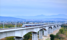 陕北革命老区迈入高铁时代！西安至延安高铁12月26日开通运营