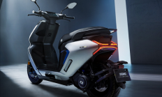 12699元起 极核高性能电摩AE7上市：行业首发四合一侧挂电机