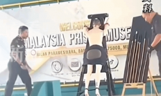 处罚可怕：新加坡宣布新法只要碰诈骗就鞭刑 藤鞭狂抽24鞭