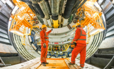 国内首条！穿越钱塘江高铁隧道盾构机顺利启动