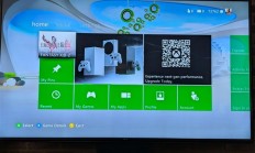 微软突然给20岁高龄的Xbox 360更新！换上新广告、顺手修了个Bug