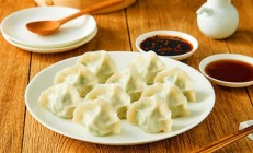 为什么说吃饺子一定要蘸醋：蘸醋好处多多