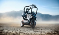 宝马发布全新纯电概念摩托：自带防护笼 骑行无需戴头盔