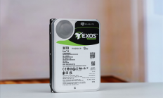 HAMR与CMR加持的稳定可靠企业级硬盘！希捷银河Exos M 30TB评测：读取逼近300MB/s