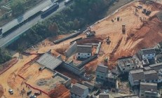 卫星眼中的最强钉子户：一座小房子 劈开高速路