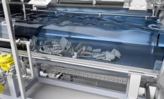 闻起来像蒸蛤蜊！美国流行水葬 碱水“焖煮”遗体化成液体和白骨