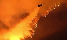 洛杉矶山火死亡升至24人 马斯克质疑气候原因：更多是人祸