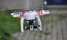 女子在滕王阁被无人机划伤 最新回应：机主被罚款了