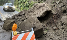 山火后又遭风暴！美国洛杉矶1天下完9个月的雨