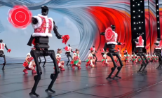 全球人形机器人产业链百强发布：中国占据63%