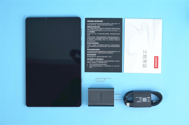 iPad mini 6唯一对手！拯救者Y700平板评测：最强的掌上游戏8.8寸小钢炮