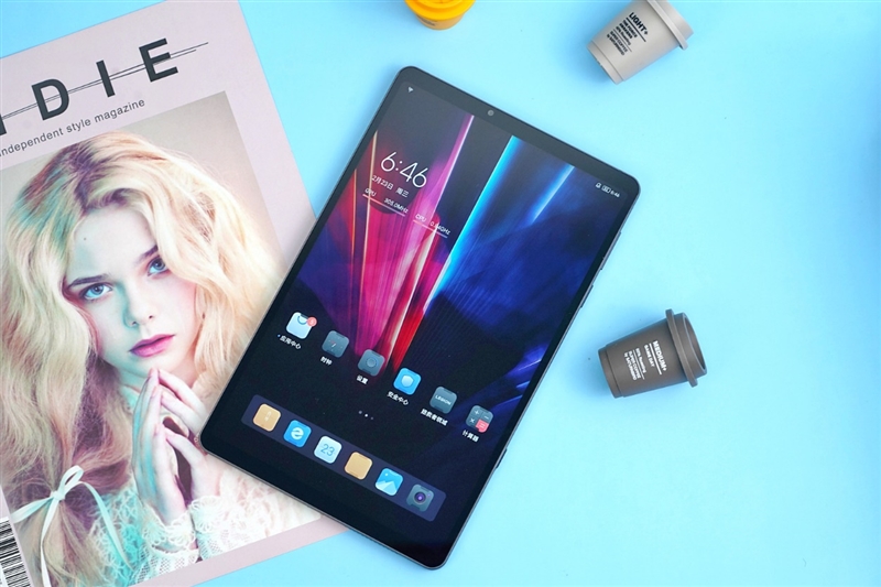 iPad mini 6唯一对手！拯救者Y700平板评测：最强的掌上游戏8.8寸小钢炮