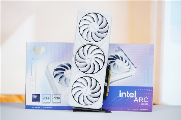 陶瓷般质感！铭瑄Intel Arc B580 iCraft 12G显卡图赏