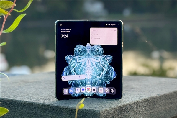 首款骁龙8至尊版折叠屏!OPPO Find N5蓄势待发