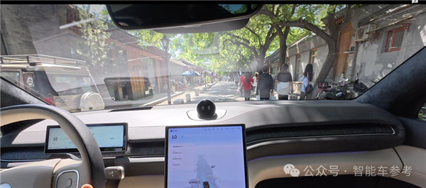 真能追上华为了吗!北京二环实测蔚来世界模型辅助驾驶