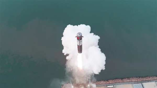 淘宝首次火箭送快递实验成功!一发能装10吨货